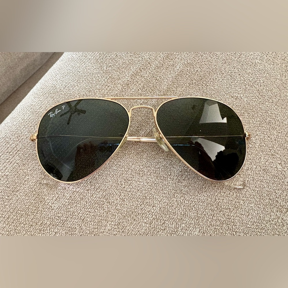 Ray-Ban Aviator Sunglasses - Gold Frames with Black Lenses - Unisex - Picture 7 of 9